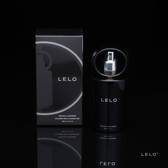 LELO Moisturizer glijmiddel op waterbasis stijlvol zwart flesje met pompje naast zwarte verpakking